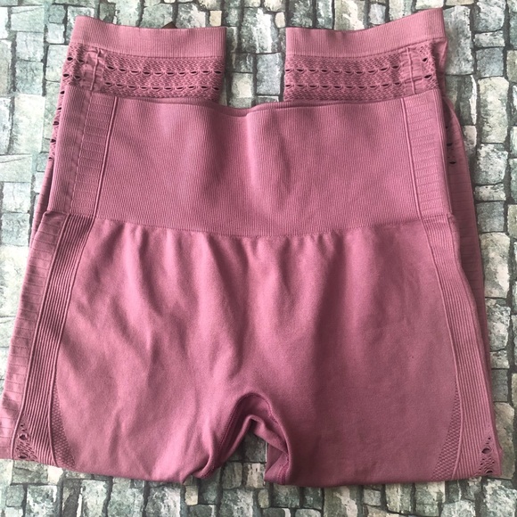 Gymshark Seamless Cropped Leggings Sz L - Picture 2 of 10